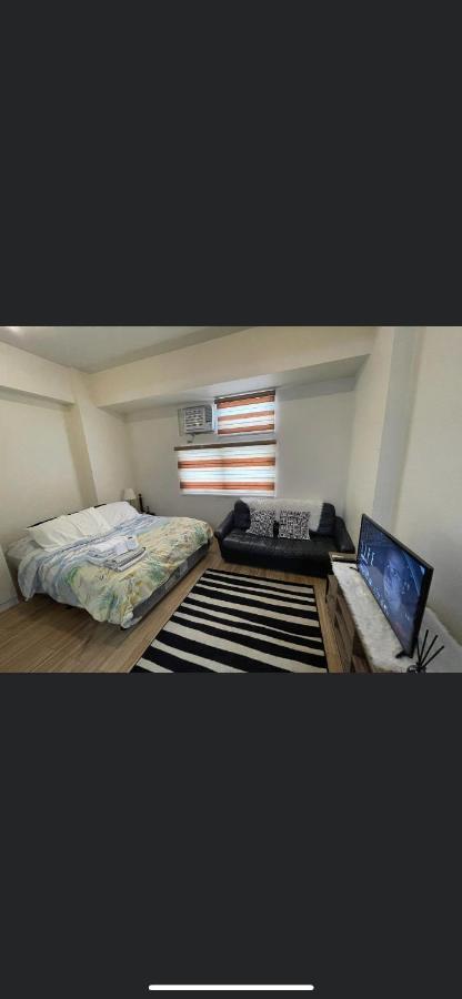 Khentdrick'S Place At Holland Park Southwoods Binan Exterior foto